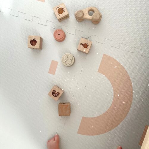 MATA PIANKOWA PUZZLE | SHAPE PEACH