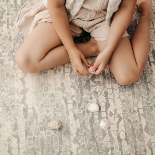MATA PIANKOWA PUZZLE | ANYA STONE